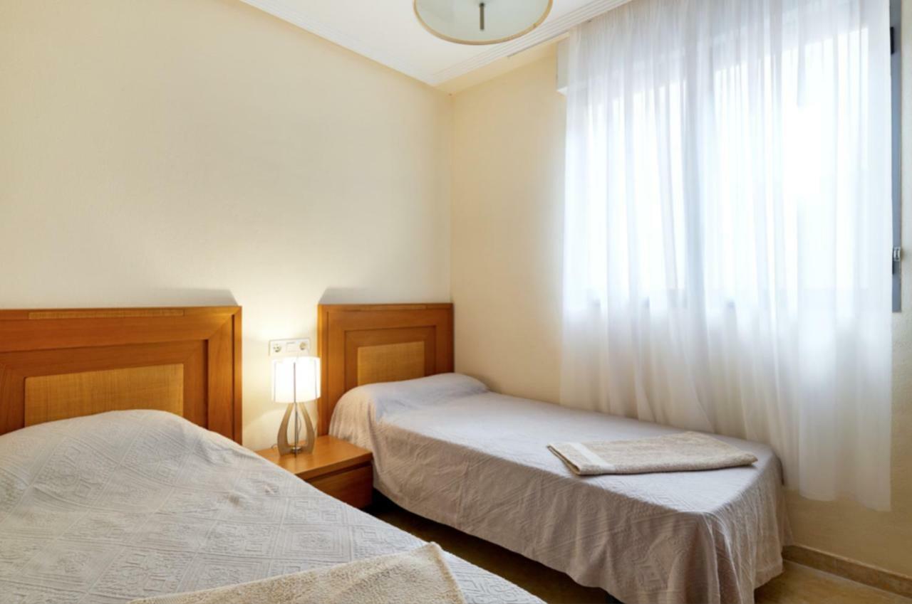 Sea Front Callas De Torrevieja Apartment Luaran gambar